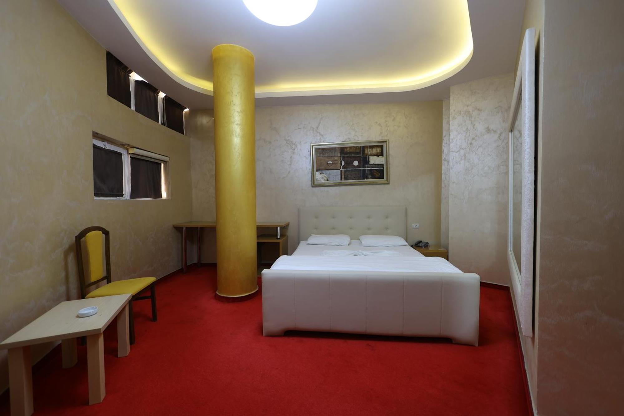 Hotel Gjuta Farke e Madhe Dış mekan fotoğraf