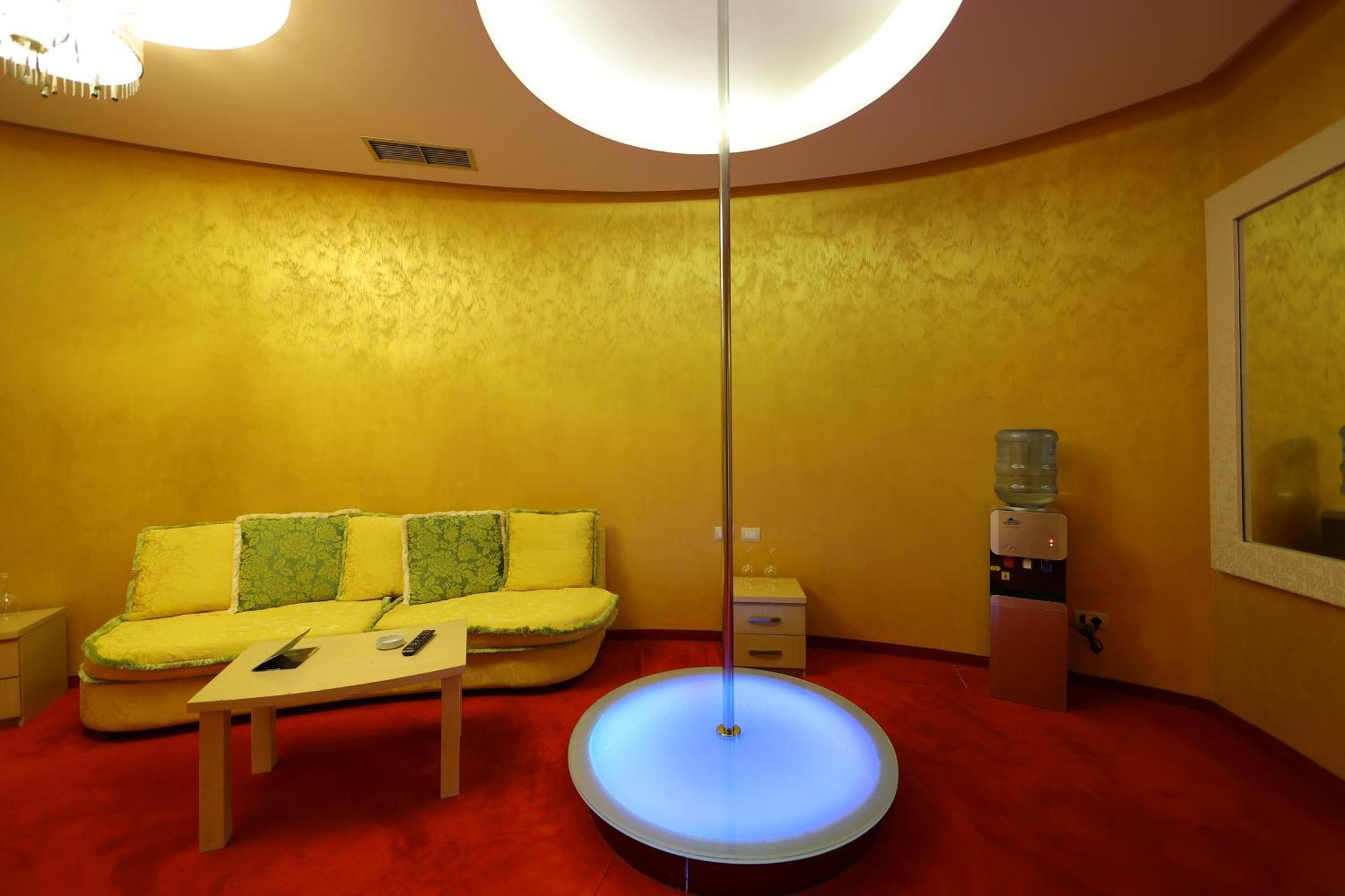 Hotel Gjuta Farke e Madhe Dış mekan fotoğraf