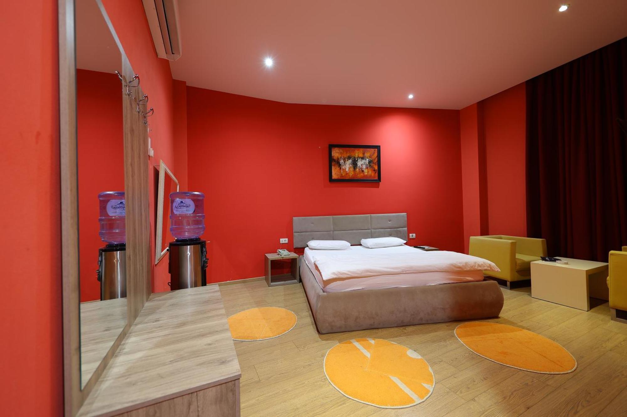 Hotel Gjuta Farke e Madhe Dış mekan fotoğraf